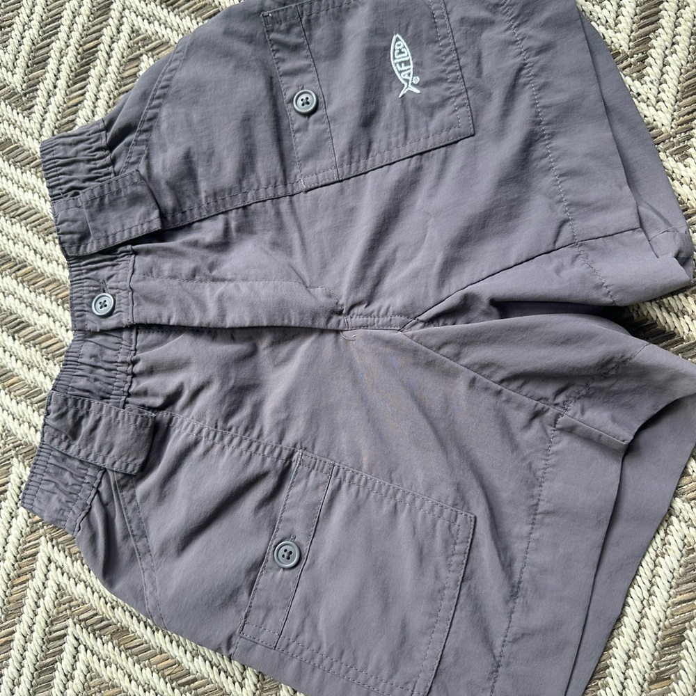 AFTCO Gray Cargo Shorts with Relaxed Fit